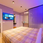 House Natalia Sarandë